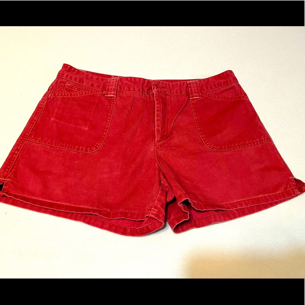 Old Navy rust red shorts